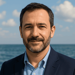 Ahmet Demir, Girişimci, İzmir